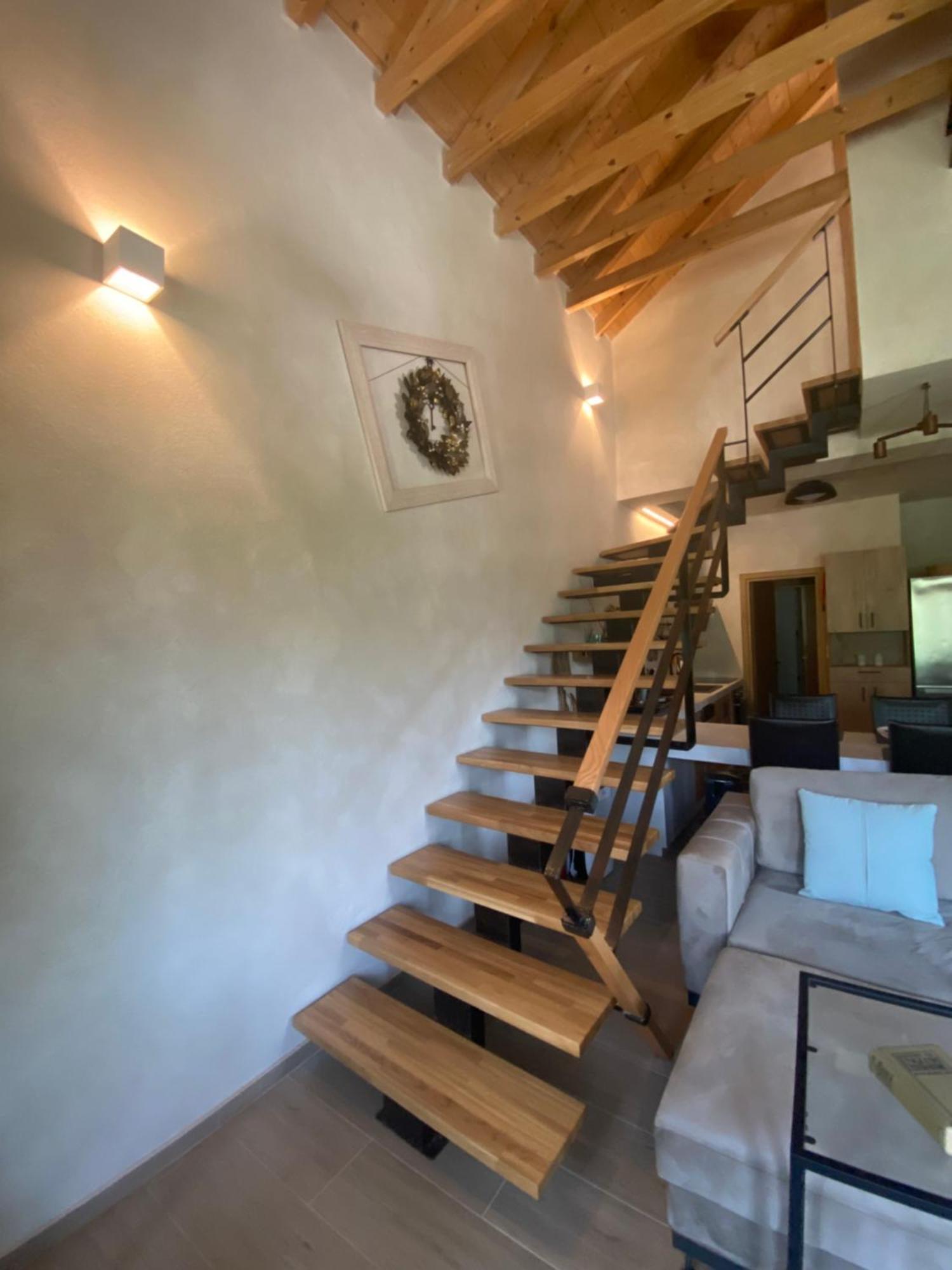 Апартаменты Aristi Boutique Stonehouse With Attic Экстерьер фото